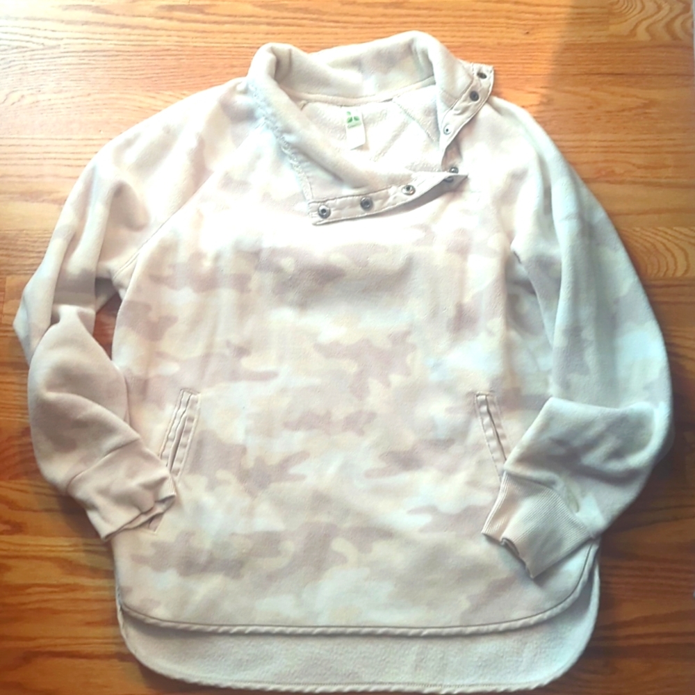 Green Tea Polar Fleece Medium